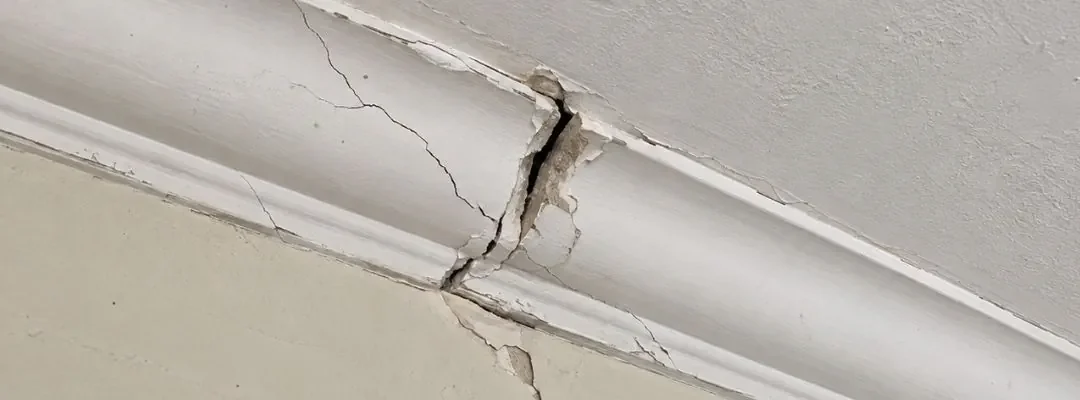 Signs Your Cornices Are Damaged and Need Repair